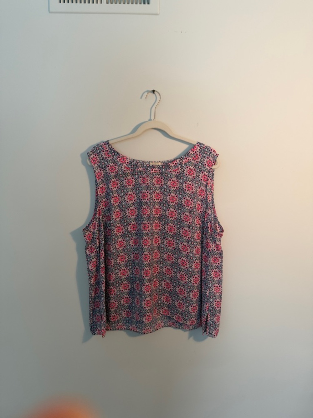 Talbots Floral Sleeveless Top in Pink and Blue